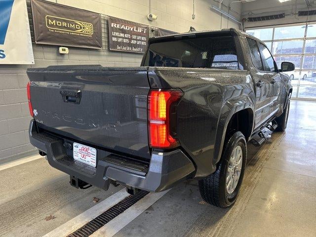 2026 Toyota Tacoma 4WD 4WD SR5 Double Cab 5' Bed AT (Natl)