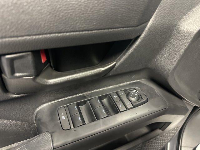 2026 Toyota Tacoma 4WD 4WD SR5 Double Cab 5' Bed AT (Natl)