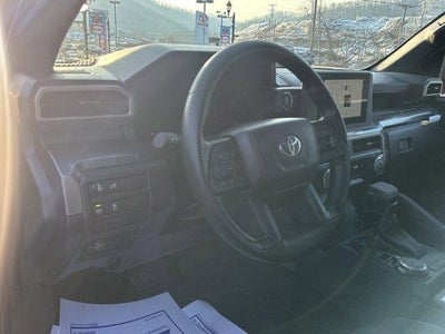 2026 Toyota Tacoma 4WD 4WD SR5 Double Cab 5' Bed AT (Natl)