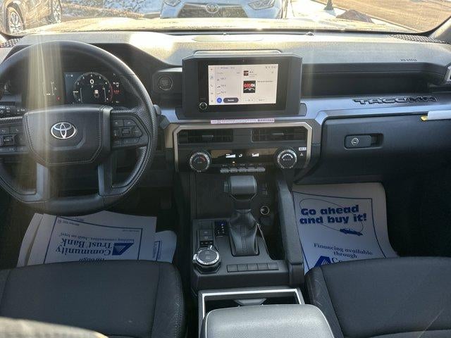 2026 Toyota Tacoma 4WD 4WD SR5 Double Cab 5' Bed AT (Natl)