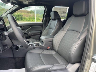 2026 Toyota Tacoma 4WD 4WD TRD Off Road Double Cab 5' Bed AT (Natl)