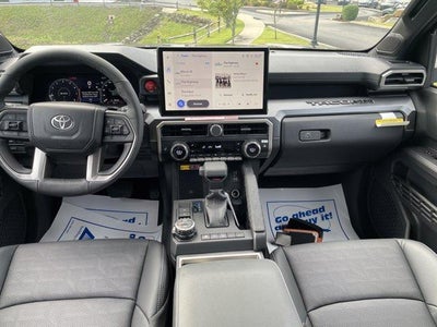 2026 Toyota Tacoma 4WD 4WD TRD Off Road Double Cab 5' Bed AT (Natl)