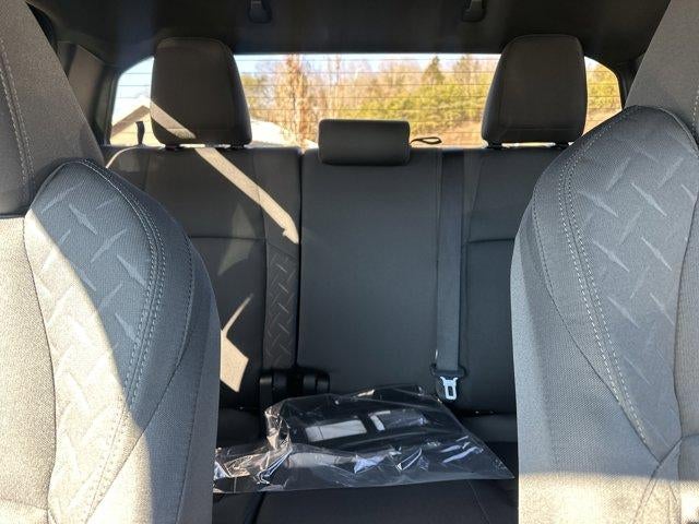 2026 Toyota Tacoma 4WD 4WD SR5 Double Cab 5' Bed AT (Natl)