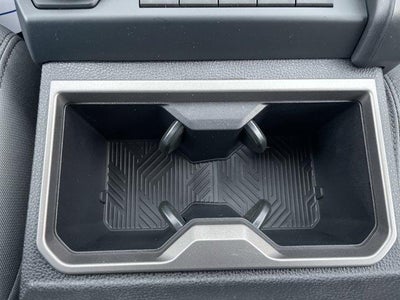 2026 Toyota Tacoma 4WD 4WD SR5 Double Cab 5' Bed AT (Natl)