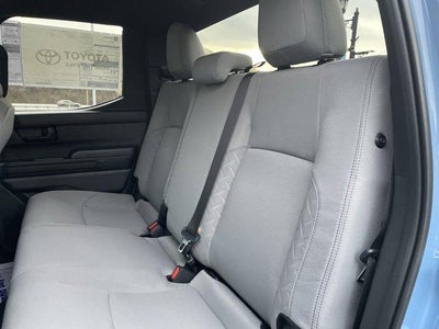 2026 Toyota Tacoma 4WD 4WD SR5 Double Cab 5' Bed AT (Natl)