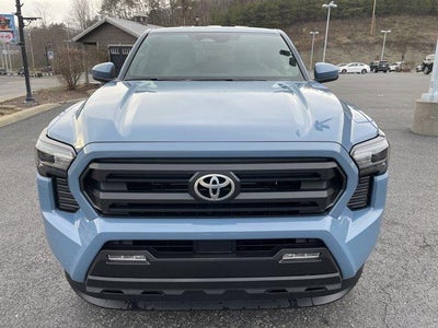 2026 Toyota Tacoma 4WD 4WD SR5 Double Cab 5' Bed AT (Natl)