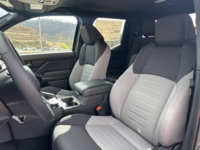 2026 Toyota Tacoma 4WD 4WD TRD Off Road Double Cab 5' Bed AT (Natl)