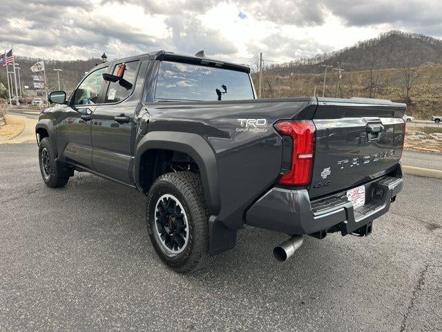 2026 Toyota Tacoma 4WD 4WD TRD Off Road Double Cab 5' Bed AT (Natl)