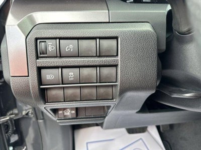 2026 Toyota Tacoma 4WD 4WD TRD Off Road Double Cab 5' Bed AT (Natl)