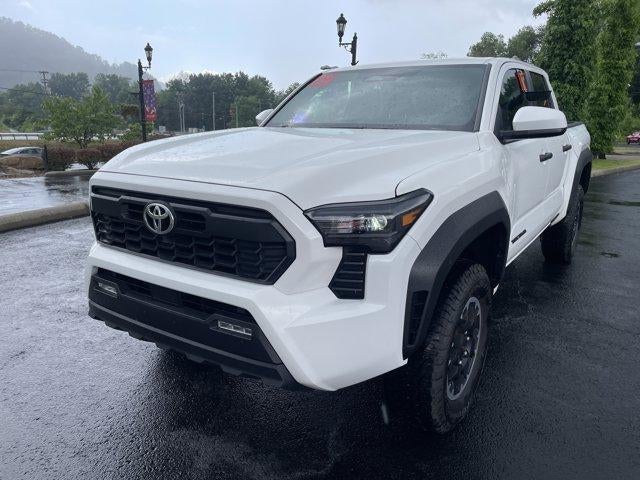 2025 Toyota Tacoma 4WD 4WD TRD Off Road Double Cab 5' Bed AT (Natl)