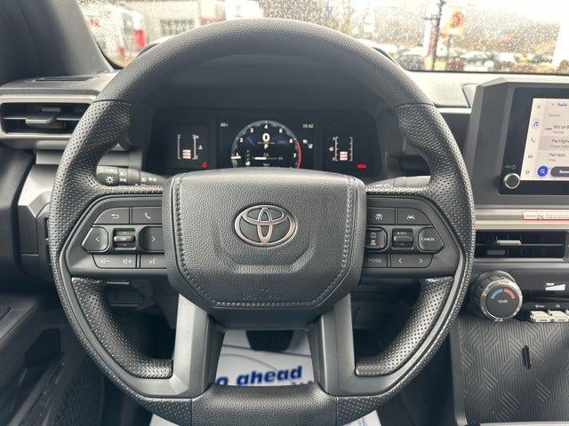 2026 Toyota Tacoma 4WD 4WD SR5 Double Cab 5' Bed AT (Natl)