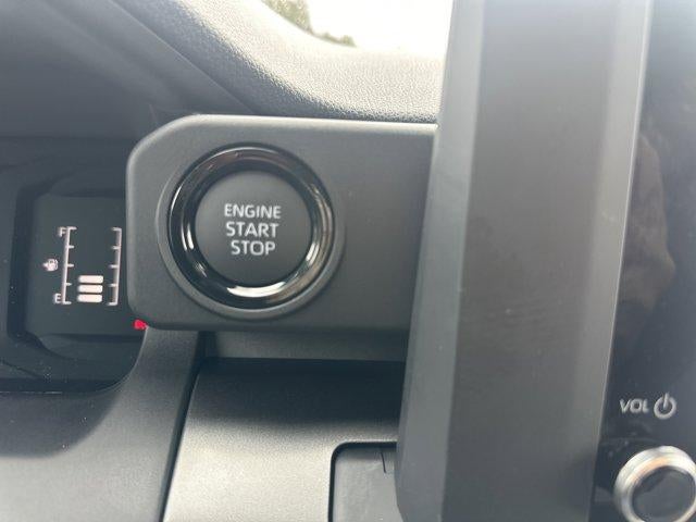 2026 Toyota Tacoma 4WD 4WD SR5 Double Cab 5' Bed AT (Natl)