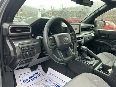 2026 Toyota Tacoma 4WD 4WD SR5 Double Cab 5' Bed AT (Natl)