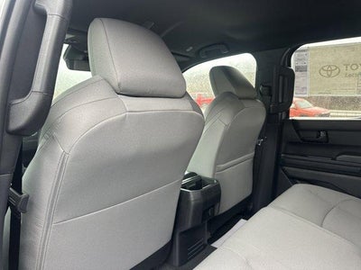 2026 Toyota Tacoma 4WD 4WD SR5 Double Cab 5' Bed AT (Natl)