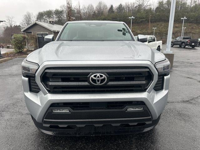 2026 Toyota Tacoma 4WD 4WD SR5 Double Cab 5' Bed AT (Natl)