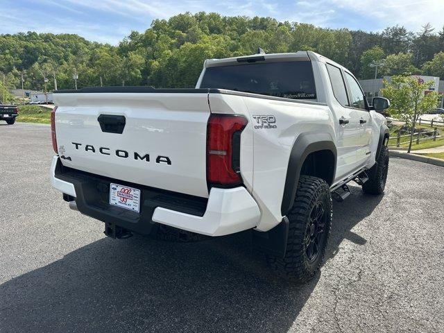 2026 Toyota Tacoma 4WD 4WD TRD Off Road Double Cab 5' Bed AT (Natl)