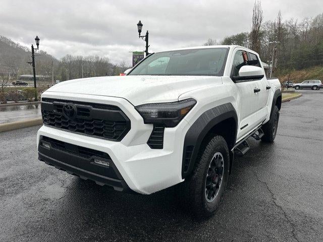 2026 Toyota Tacoma 4WD 4WD TRD Off Road Double Cab 5' Bed AT (Natl)