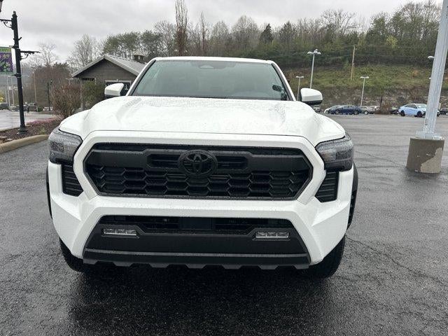 2026 Toyota Tacoma 4WD 4WD TRD Off Road Double Cab 5' Bed AT (Natl)