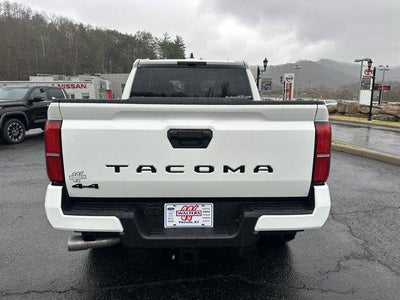 2026 Toyota Tacoma 4WD 4WD TRD Off Road Double Cab 5' Bed AT (Natl)