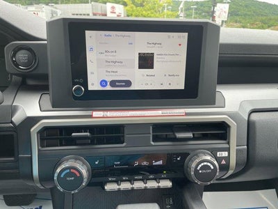 2026 Toyota Tacoma 4WD 4WD SR5 Double Cab 5' Bed AT (Natl)