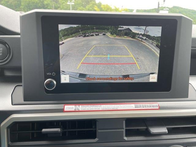 2026 Toyota Tacoma 4WD 4WD SR5 Double Cab 5' Bed AT (Natl)