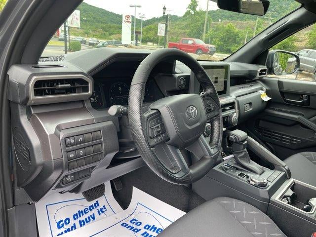 2026 Toyota Tacoma 4WD 4WD SR5 Double Cab 5' Bed AT (Natl)