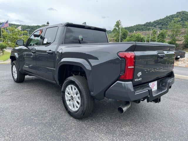 2026 Toyota Tacoma 4WD 4WD SR5 Double Cab 5' Bed AT (Natl)