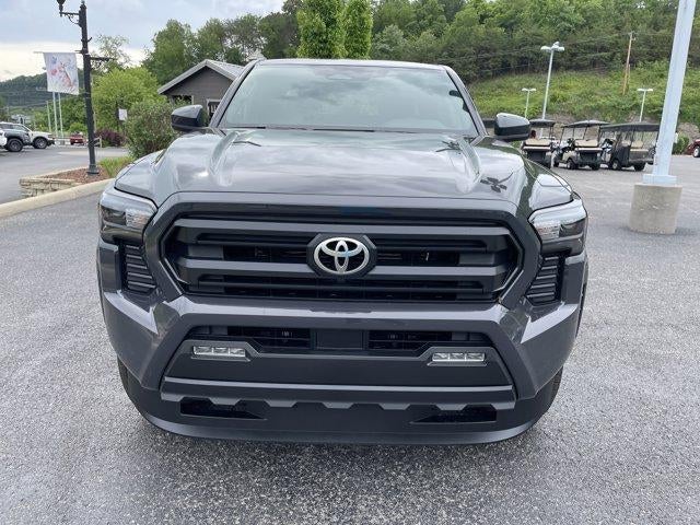 2026 Toyota Tacoma 4WD 4WD SR5 Double Cab 5' Bed AT (Natl)