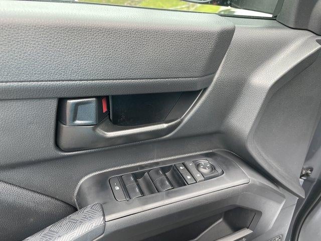 2026 Toyota Tacoma 4WD 4WD SR5 Double Cab 5' Bed AT (Natl)