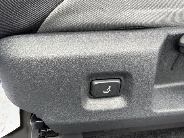 2026 Toyota Tacoma 4WD 4WD TRD Sport Double Cab 5' Bed AT (Natl)
