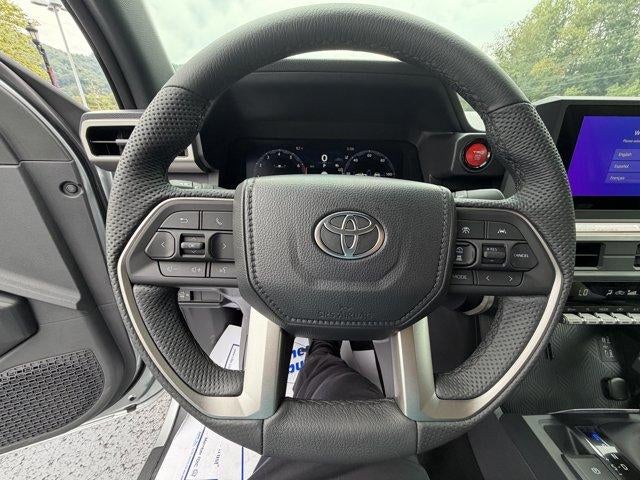 2026 Toyota Tacoma 4WD 4WD TRD Sport Double Cab 5' Bed AT (Natl)