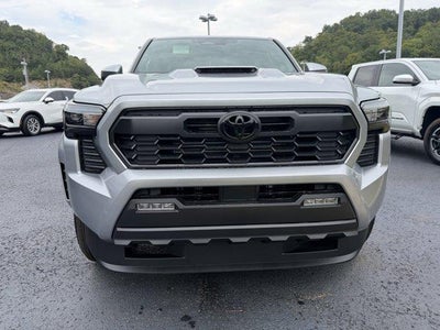 2026 Toyota Tacoma 4WD 4WD TRD Sport Double Cab 5' Bed AT (Natl)