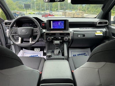 2026 Toyota Tacoma 4WD 4WD TRD Sport Double Cab 5' Bed AT (Natl)