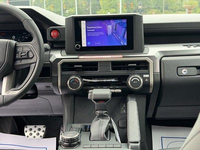 2026 Toyota Tacoma 4WD 4WD TRD Sport Double Cab 5' Bed AT (Natl)
