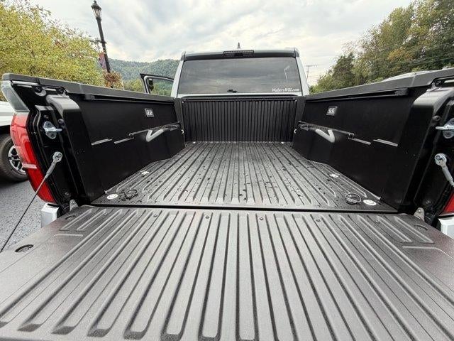 2026 Toyota Tacoma 4WD 4WD TRD Sport Double Cab 5' Bed AT (Natl)