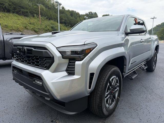 2026 Toyota Tacoma 4WD 4WD TRD Sport Double Cab 5' Bed AT (Natl)