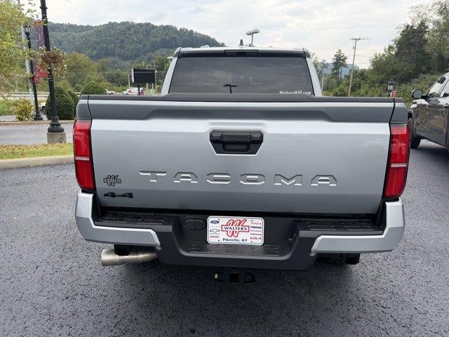 2026 Toyota Tacoma 4WD 4WD TRD Sport Double Cab 5' Bed AT (Natl)