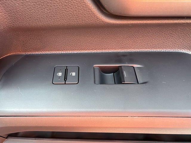 2026 Toyota Tacoma 4WD 4WD TRD Sport Double Cab 5' Bed AT (Natl)