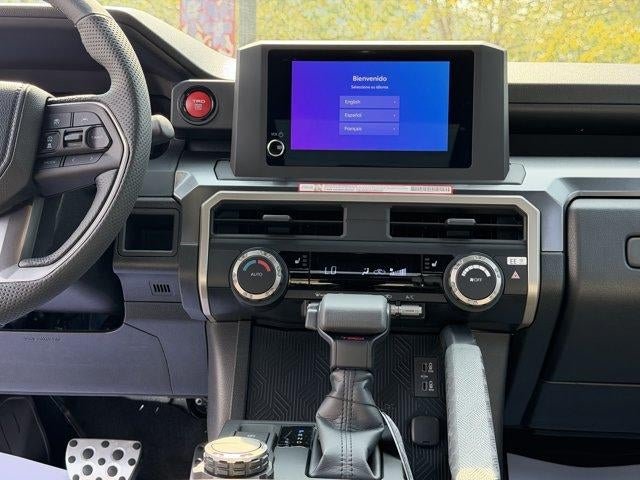 2026 Toyota Tacoma 4WD 4WD TRD Sport Double Cab 5' Bed AT (Natl)