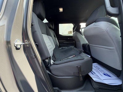 2026 Toyota Tacoma 4WD 4WD TRD Sport Double Cab 5' Bed AT (Natl)