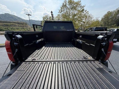 2026 Toyota Tacoma 4WD 4WD TRD Sport Double Cab 5' Bed AT (Natl)