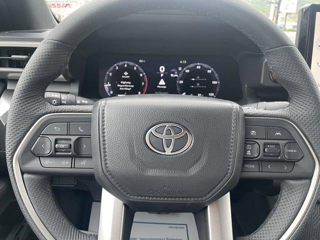 2026 Toyota Tacoma 4WD 4WD TRD Sport Double Cab 5' Bed AT (Natl)