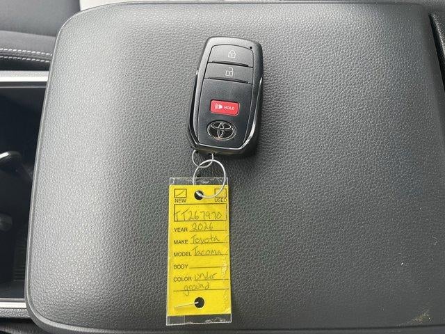 2026 Toyota Tacoma 4WD 4WD TRD Sport Double Cab 5' Bed AT (Natl)