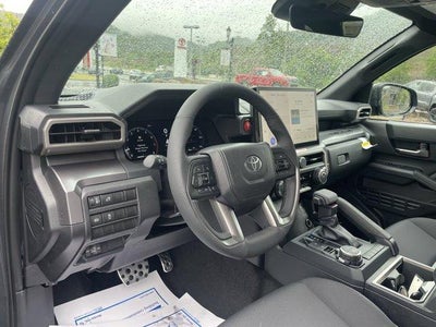 2026 Toyota Tacoma 4WD 4WD TRD Sport Double Cab 5' Bed AT (Natl)