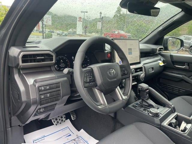2026 Toyota Tacoma 4WD 4WD TRD Sport Double Cab 5' Bed AT (Natl)