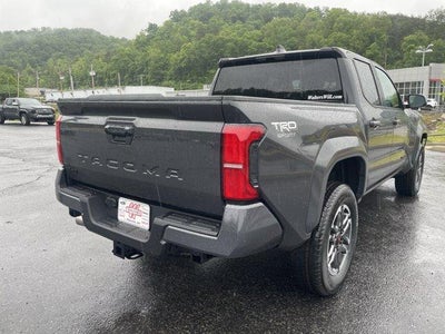 2026 Toyota Tacoma 4WD 4WD TRD Sport Double Cab 5' Bed AT (Natl)