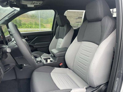 2026 Toyota Tacoma 4WD 4WD TRD Sport Double Cab 5' Bed AT (Natl)
