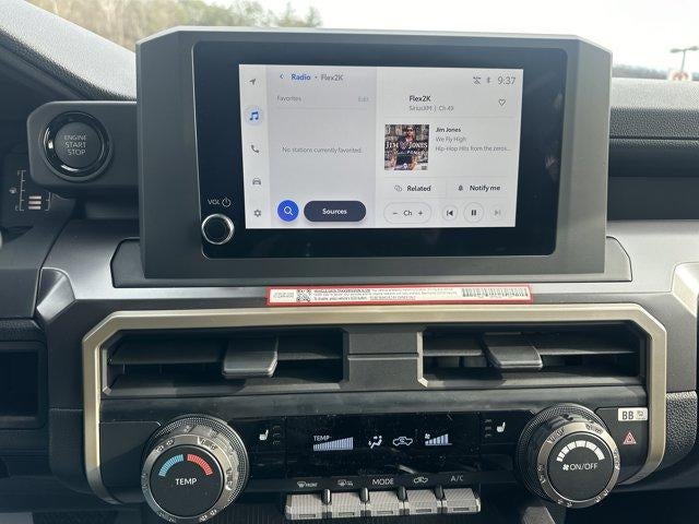 2026 Toyota Tacoma 4WD 4WD SR5 Double Cab 5' Bed AT (Natl)