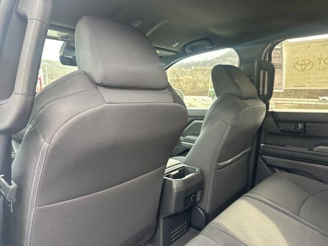 2026 Toyota Tacoma 4WD 4WD SR5 Double Cab 5' Bed AT (Natl)