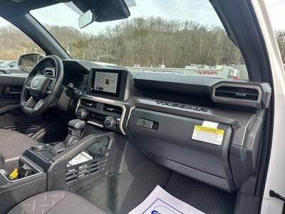 2026 Toyota Tacoma 4WD 4WD SR5 Double Cab 5' Bed AT (Natl)